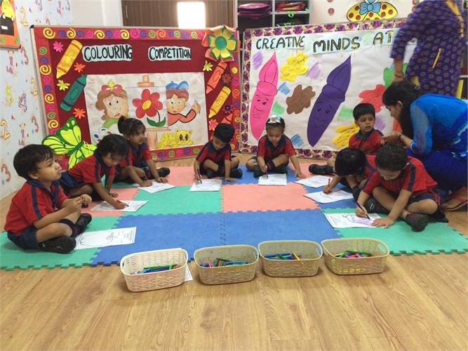 Colouring competition