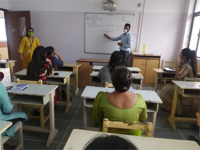 Teachers Micro-Teaching