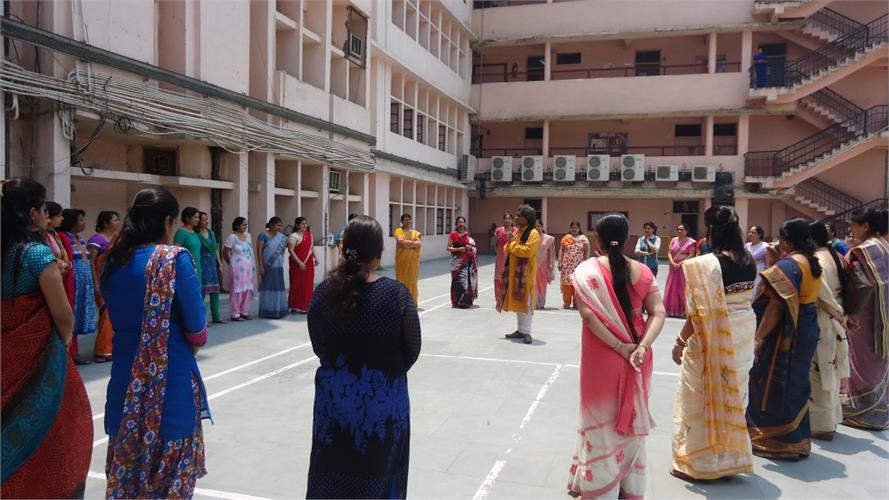 WORKSHOP ON TEAM BUILDING FOR TEACHERS