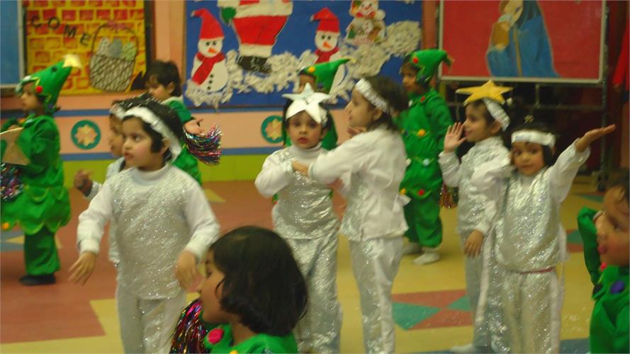 CHRISTMAS CELEBRATIONS - 2016 NURSERY WING