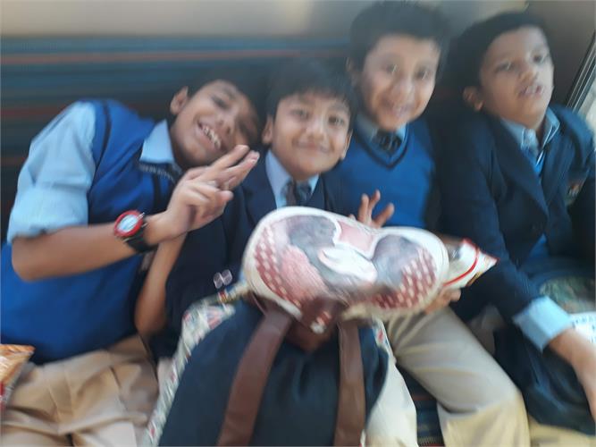SCHOOL PICNIC FOR PRIMARY
