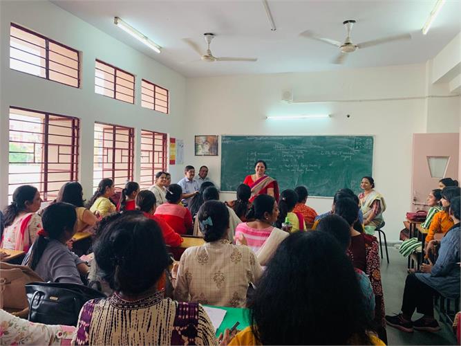 WORKSHOP ON HAPPY CLASSROOM