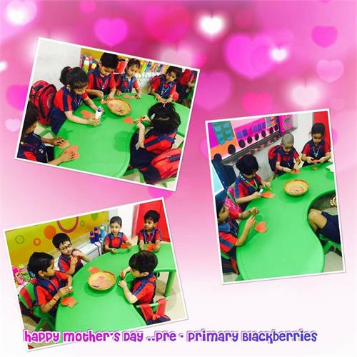 Mother`s Day Craft Making Activity