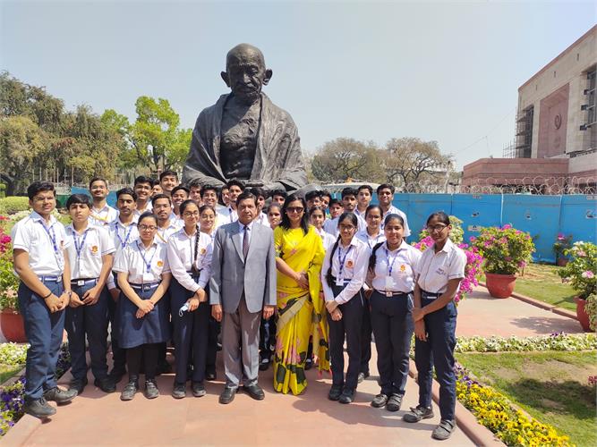 A Visit to Parliament House