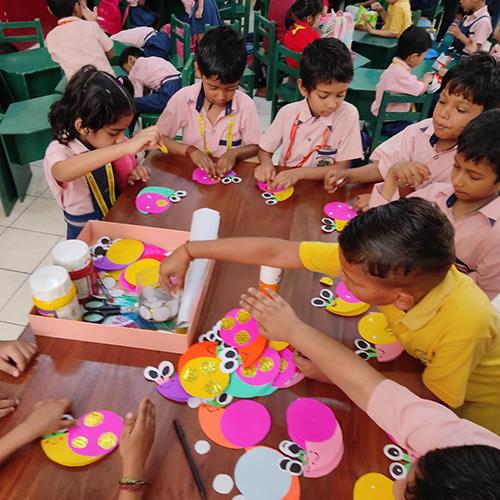 Details more than 79 bag less school best esthdonghoadian